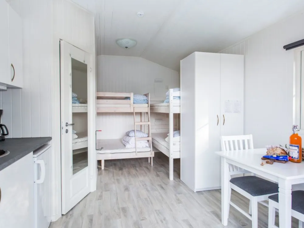 Cabin - Strandstugan, 4 beds, toilet and outside shower.